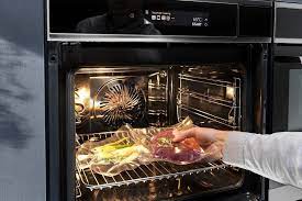 How To Clean Your Oven In 5 Steps