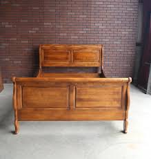 french provincial queen sleigh bed