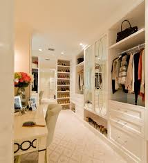 walk in closet with dressing table