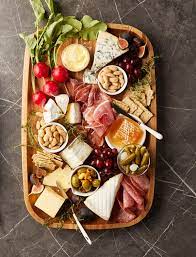 4 steps to a gorgeous charcuterie board