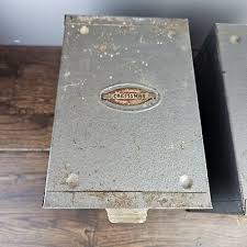 2 Vintage Craftsman Metal Cabinet 4