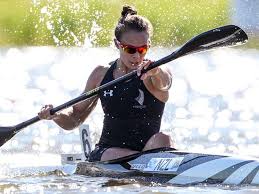 Lisa carrington claims third consecutive kayak gold for new zealand. Waking Up At 6am With Lisa Carrington Viva