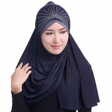 Bigo jilbab desahan manja cantik manis bikin mlm bigo live hot #bigojilbab #bigohijab #bigohot. Diamond Beaded Tudung Hijab Promo 2 For 19 90 Mw10131 Women S Fashion Muslimah Fashion On Carousell