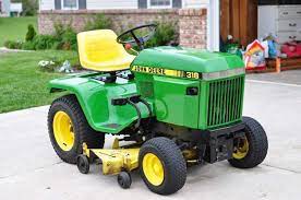 john deere 318 lawn garden tractor