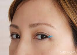 makeup tutorial teal cat eye eyeliner