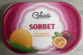 Ole' folklore says when you eat a passion fruit you'll fall in love. Gelateli Fruit De La Passion Gelatelli 600 G