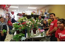 We offer flower arrangement and gifts services. 3 Best Florists In El Paso Tx Expert Recommendations