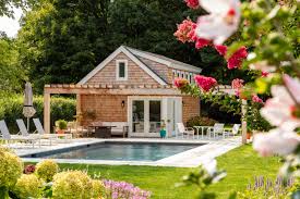 southton pool house beach style