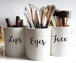 lips eyes face makeup brush holders
