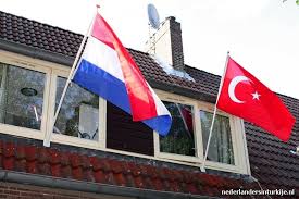 Nederland heeft ruzie met turkije. Kwalificatiewedstrijd Wk 2014 Turkije Nederland Nederlanders In Turkije