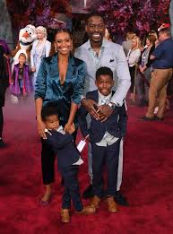 This is an actor who is no stranger to family drama. Sterling K Brown With Family At Frozen 2 Premiere Photos Popsugar Celebrity
