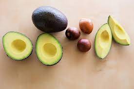 are avocado pits edible and safe to eat