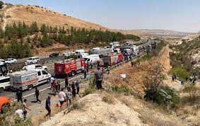 YENİLENDİ- Antep'teki korkunç kazada 16 ölü, 21... | Rud