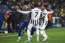 Juve come home from Villarreal even, but disappointment lingers - Black &  White & Read All Over