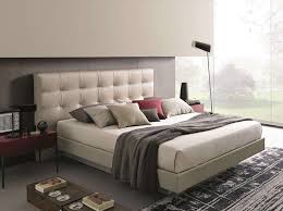 Dubai il letto in pelle di bolzan. Testiere Letto Imbottite Foto Design Mag