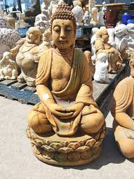 Thai Buddha On Oval Base Concrete