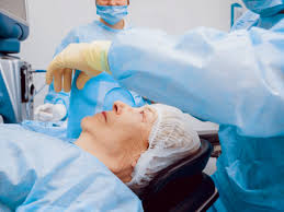 what happens during cataract surgery