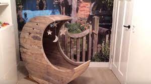 Make This Pallet Half Moon Cradle For