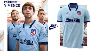 Veja em detalhes os novos uniformes do . Hector Herrera Modela Tercer Uniforme Del Atletico De Madrid