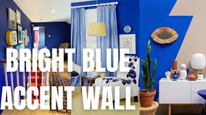 stunning bright blue accent wall ideas