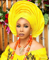 nigerian bridal makeup artist in ibadan