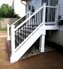 deck stair landing design ideas