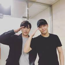 Great start for this new year we were able to retrieved our old twitter account and decided to swap the username so no one would be confused #sky #kanghaneul birthday project to be posted at 5pm pht! Kang Ha Neul ê°•í•˜ëŠ˜ On Instagram Salute Kanghaneul Haneul Kang Haneul Instagram Salute