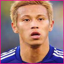 In the game fifa 20 his overall rating is 75. Keisuke Honda Wife Misako Honda Age Fifa 17 Salary Family And More
