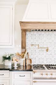 The 8 Small Kitchen Tile Ideas We