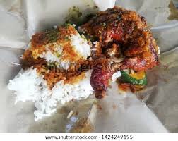 Resepi nasi kukus, ayam goreng berempah,kuah dan sambal belacan(panduan utk yg nak niaga nasi kukus). Shutterstock Puzzlepix