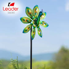 china 3d peacock metal wind spinner