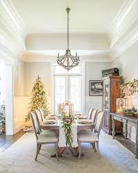 cozy christmas dining room decorating