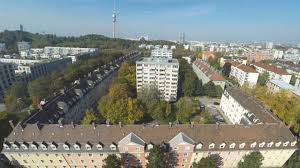 Provisionsfrei und vom makler finden sie bei immobilien.de. Munchen Baugenossenschaft Wird 100 Jahre Alt Munchen Sz De