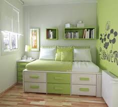 adds life to a small space ideas de