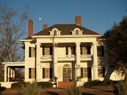 the plantation home a por housing
