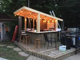25 Beautiful Outdoor Bar Setup For