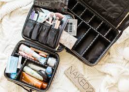 the amazon makeup organizer travel bag