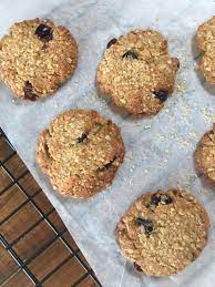 Oat, honey, cranberry & pistachio cookies – Fig&Fern Bakery