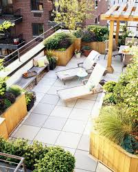 10 balcony and rooftop garden ideas for