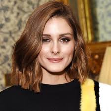 17 best short haircuts for round faces