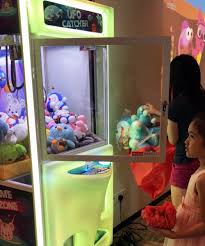 Affordable arcade claw machines rental in singapore! Claw Catcher Rental Singapore Arcade Game Rental