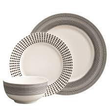 Aynsley Spots And Dots Dinner Set 12