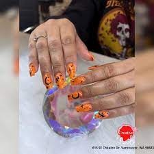 creative nails nail salon 98683
