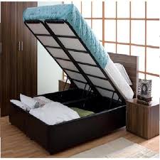 Тапицираното легло е подходящо за матрак с размери 160 x 200 см. Leglo S Podmatrachna Ramka Mebeli Eskizi