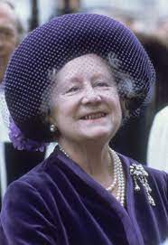 É a atual chefe de estado do reino unido e irlanda do norte. Rainha Elizabeth A Rainha Mae Pesquisa Google Queen Mum Queen Mother Elizabeth