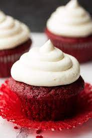 Non Dairy Red Velvet Cupcakes gambar png