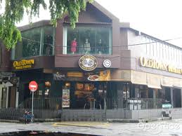 The company manufactures instant beverage mixes and products, in addition to operating over 200 café outlets throughout malaysia and the region such as singapore, china. Oldtown White Coffee Malaysian Variety Noodles Cafe In Ipoh Town Perak Openrice Malaysia