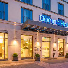 Wifi is free, and this hotel also features an indoor pool and a restaurant. Hotel Holiday Inn Hamburg Hamburg Trivago De