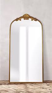 costco sells mirror that resembles 1k