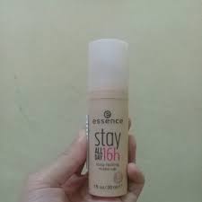 foundation essence stay all day 16